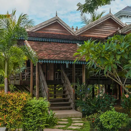 Phum Khmer Lodge - Village Cambodian Eco-Lodge